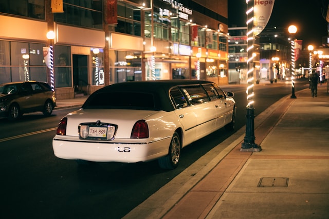 Top 10 Long-Distance Destinations for a Luxurious Limo Ride from NYC