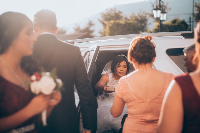 Creating the Perfect Wedding Day with a New York Limousine Service